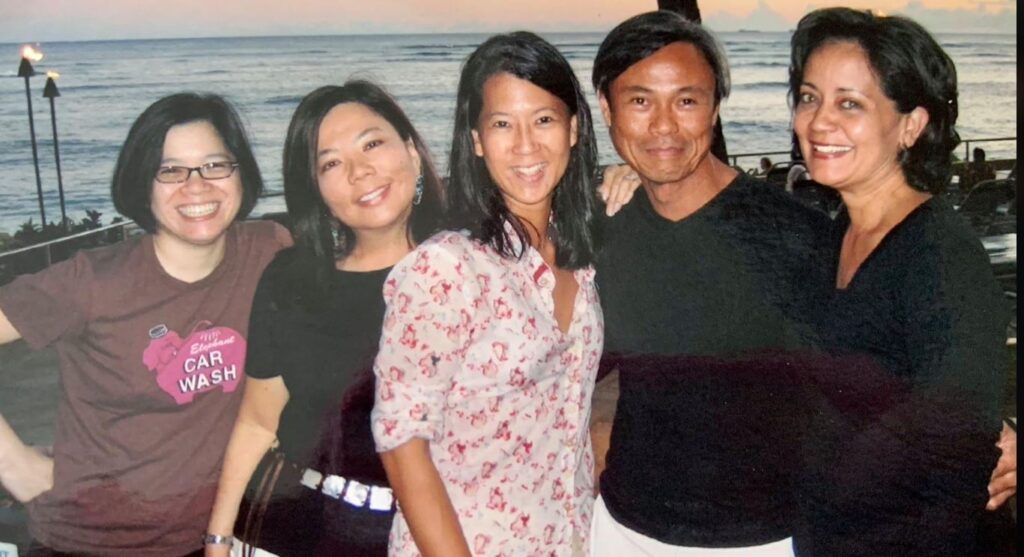 Jessie Mangaliman with four others, Donna Kato and Maureen Fan 2nd and 3rd from left