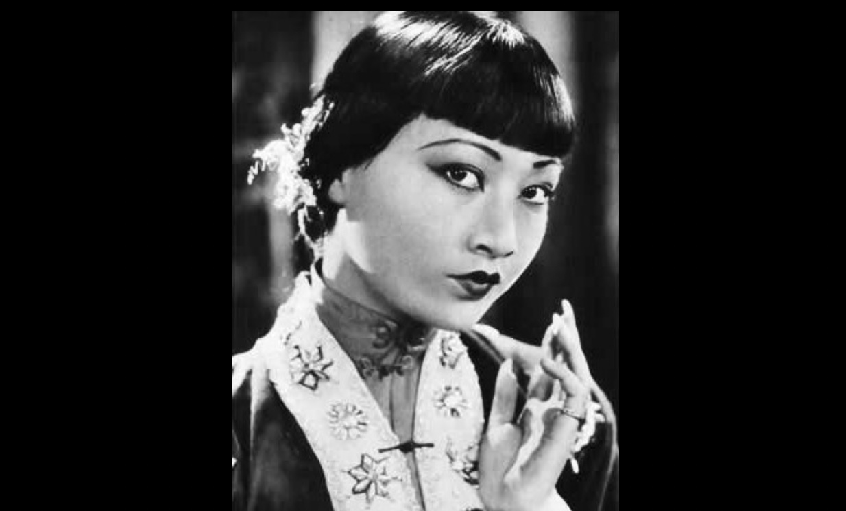 File:Daughter of Shanghai (1937) - Anna May Wong and Philip Ahn (alt  scan).jpg - Wikipedia
