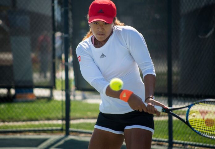 Tennis star Naomi Osaka hits out at trolls who told her to keep