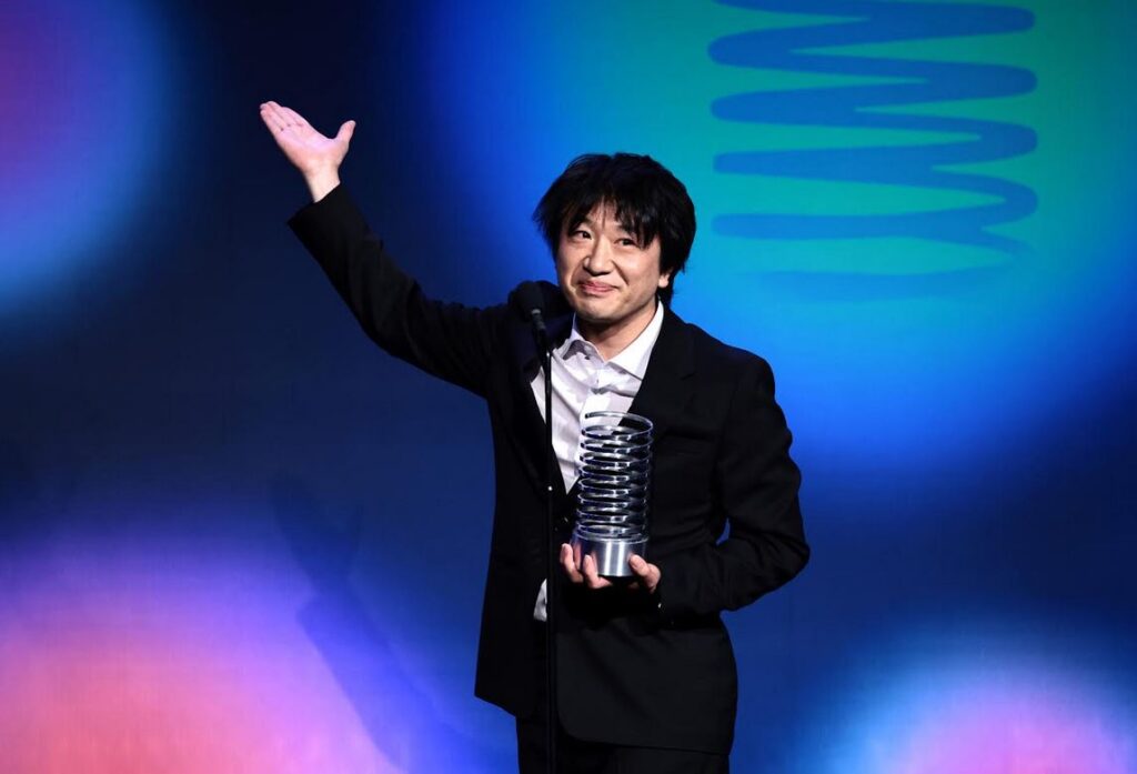 Shigetaka Kurita accepts his Lifetime Achievement Awards at the Wabby Awards
