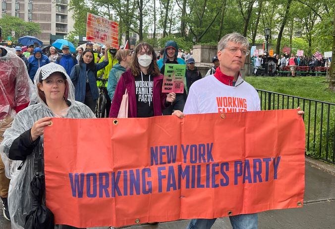 Marchers rally in New York calling for affordable rents 