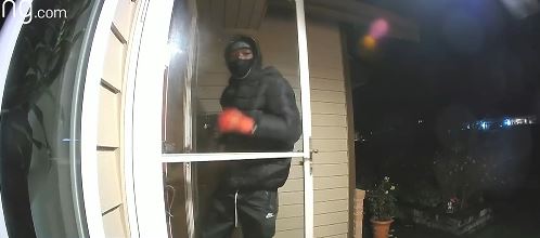 Still from video of an attempted home invasion robbery in Kent, WA