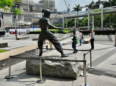 Bruce Lee Statue at Avenue of Stars, HongKong