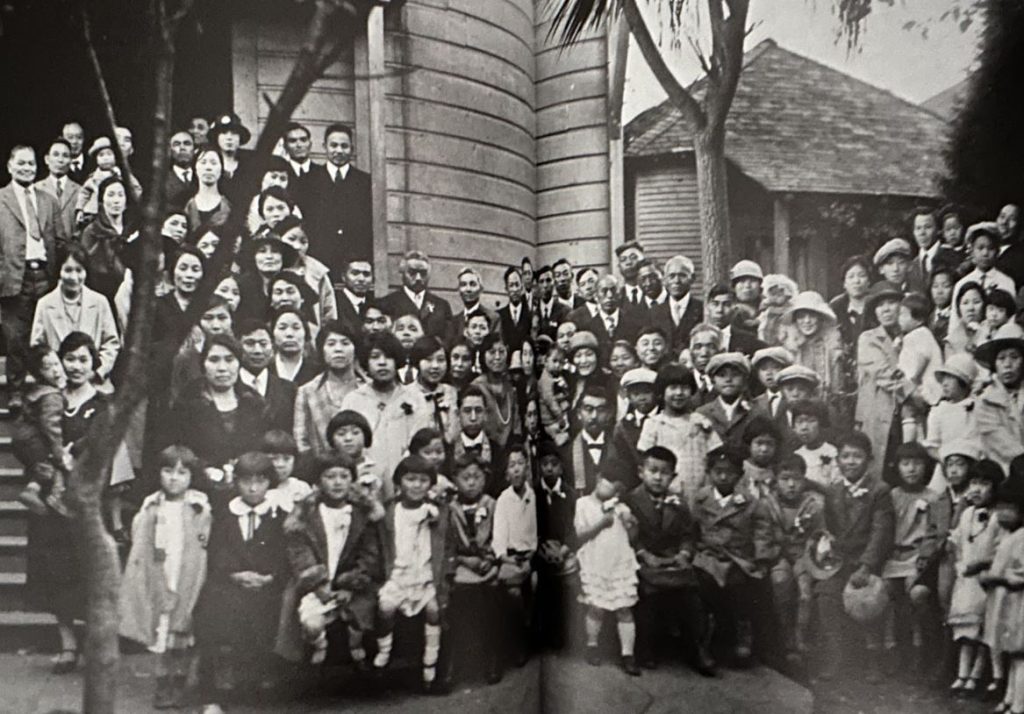 First Assembly in front of Japanese Association Hall, March 1926
Courtesy: Berkeley Higashi Honganji