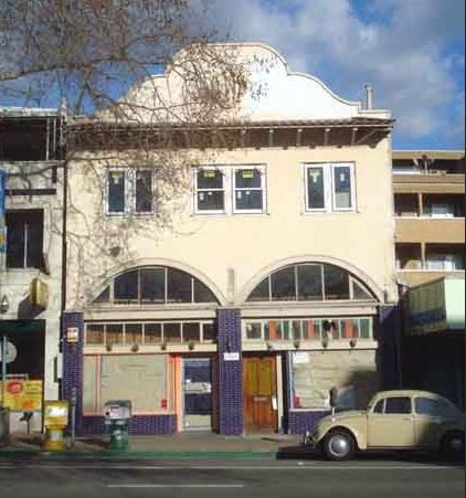 2009 Photo of the former Obata Studio at 2525 Telegraph Avenue Courtesy: Donna Graves