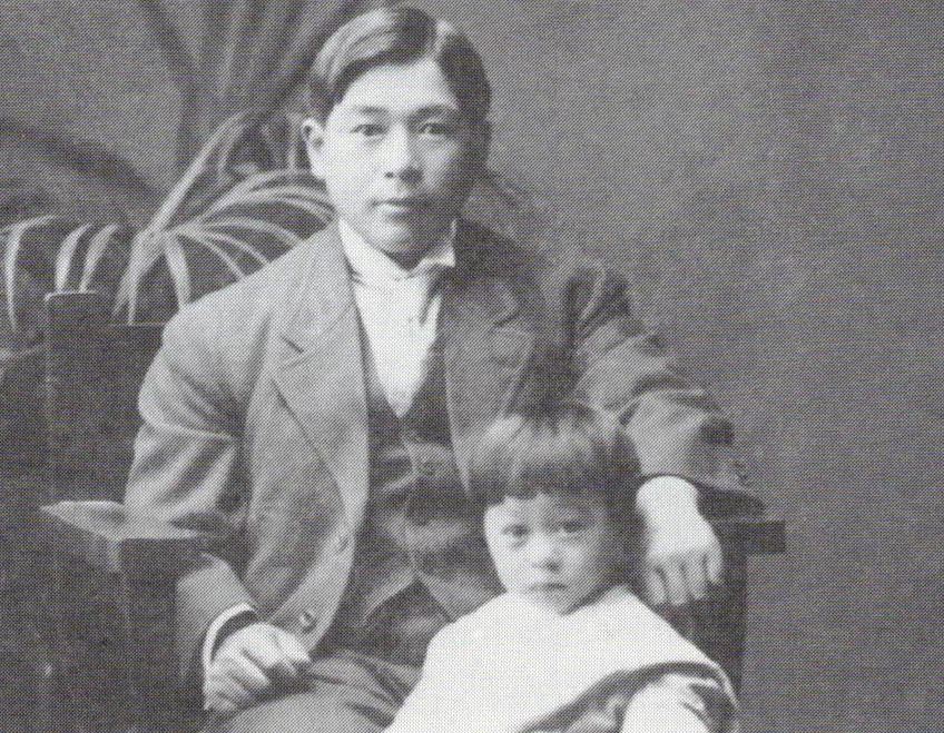 Tokutaro Takahashi, Issei owner, Takahashi Market, with Noboru, son, pre-1922, via Kenge Takahashi Collection.