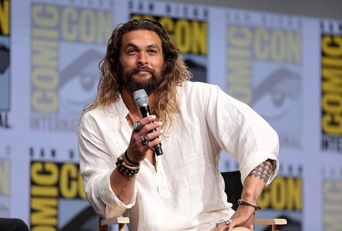 Jason Momoa speaking at the 2017 San Diego Comic Con International, for 