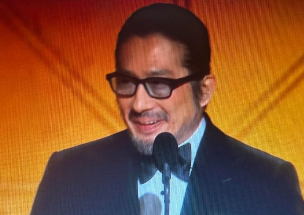 Hiroyuki Sanada accepts the Golden Globe for best actor in a TV drama for his role in Shogun.