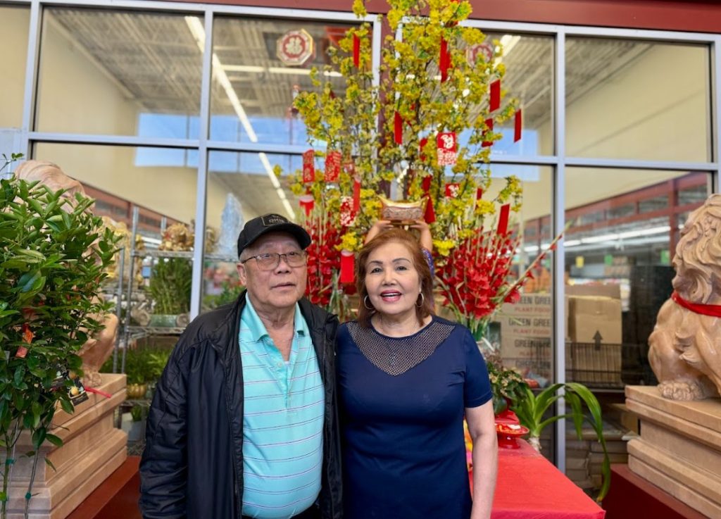 Loi van with her husband in her supermarket Nam Hai in Tulsa, OK 